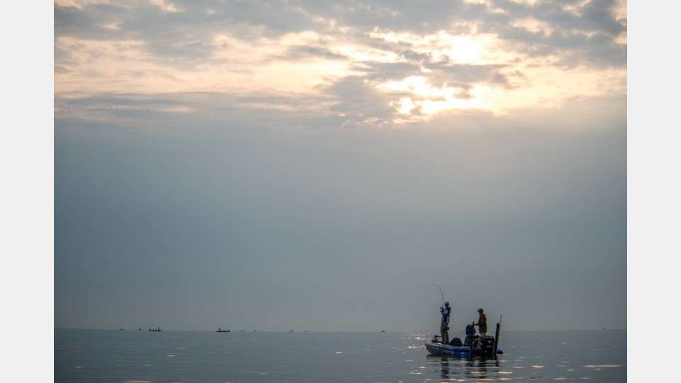 2. Lake St. Clair, Michigan [430 square miles] St. Clair faltered in 2014 when it failed to pump out 20-pound limits of smallmouth bass as it had been doing regularly. It was obvious the lake had made a strong comeback in 2015 when Todd Faircloth won a Bassmaster Elite Series tournament with 84-7. He caught every one of his bass within the banks of St. Clair. Also, donât forget that abundant, overlooked largemouth bass swim in the lakeâs canals and shallow bays.