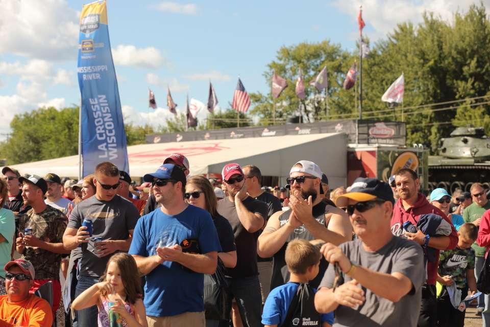 La Crosse bass fishing fans are awesome! What a great crowd!