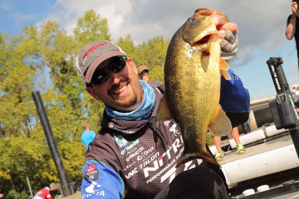 Ott DeFoe had another good catch today to add onto his Day 2 weight.