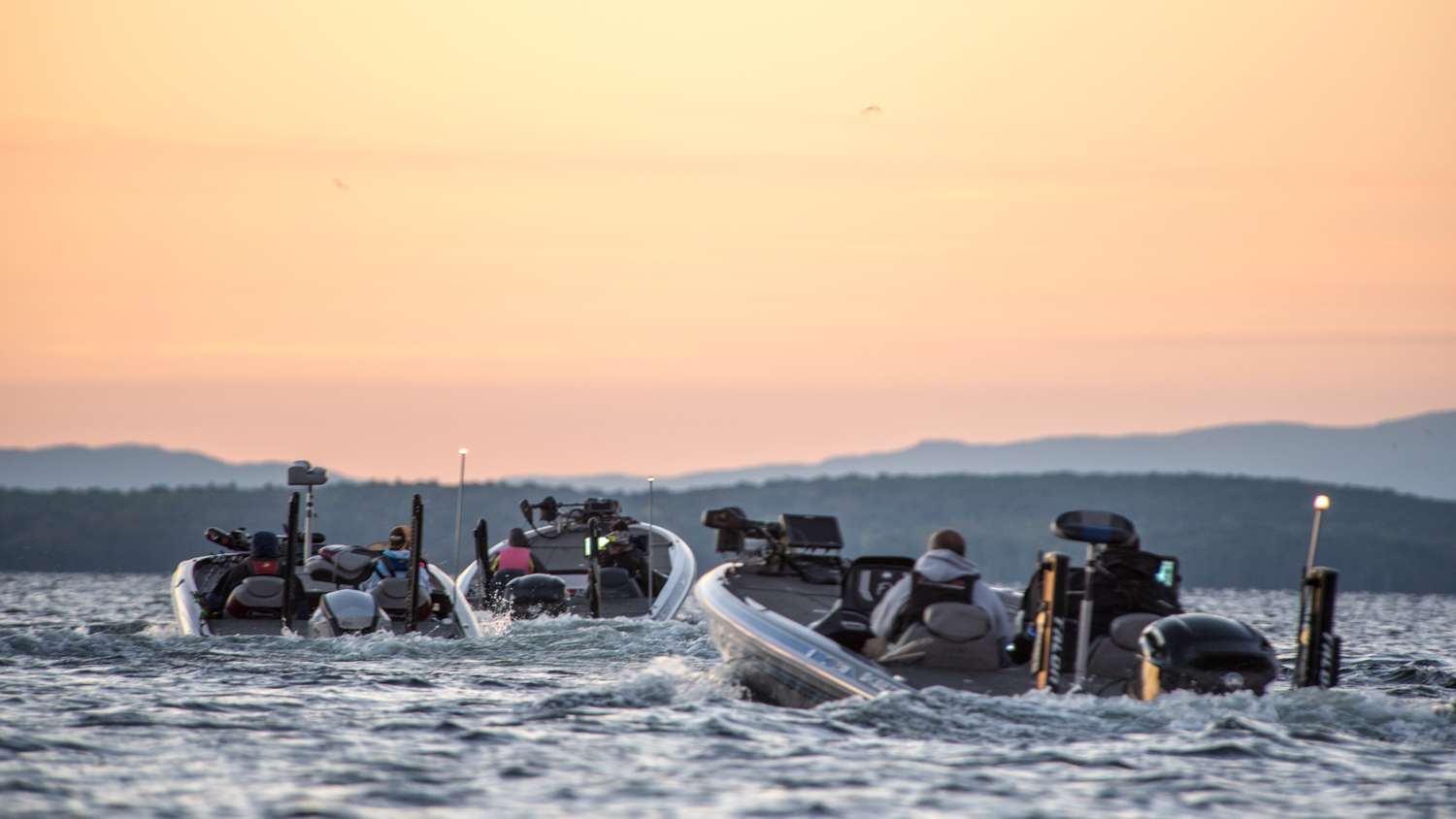 The first anglers of the morning head out to begin Day 1.