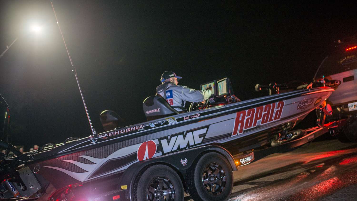 With storms looming on the horizon the Bassmaster Elite Series angler launch their rigs for Day 2 on the Mississippi River. Randall Tharp, in 10th place after Day 1, will be looking to move up the standings to get him in a better position going into the weekend. 