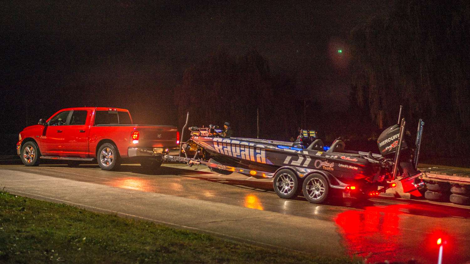 2nd place angler Seth Feider backs his boat down the ramp. 
