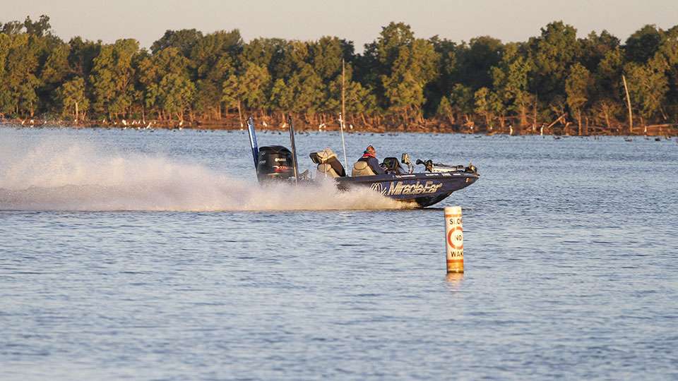 Over 180 boaters and co-anglers ran around the Red River looking to scrounge up enough weight to stay in contention after Day 1.