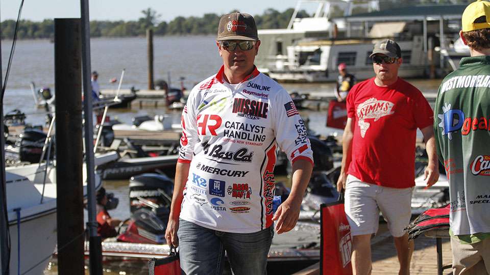 Louisiana angler Gerald Spohrer heads to the stage. Spohrer caught them pretty good on Day 1 and is certainly in contention this week.