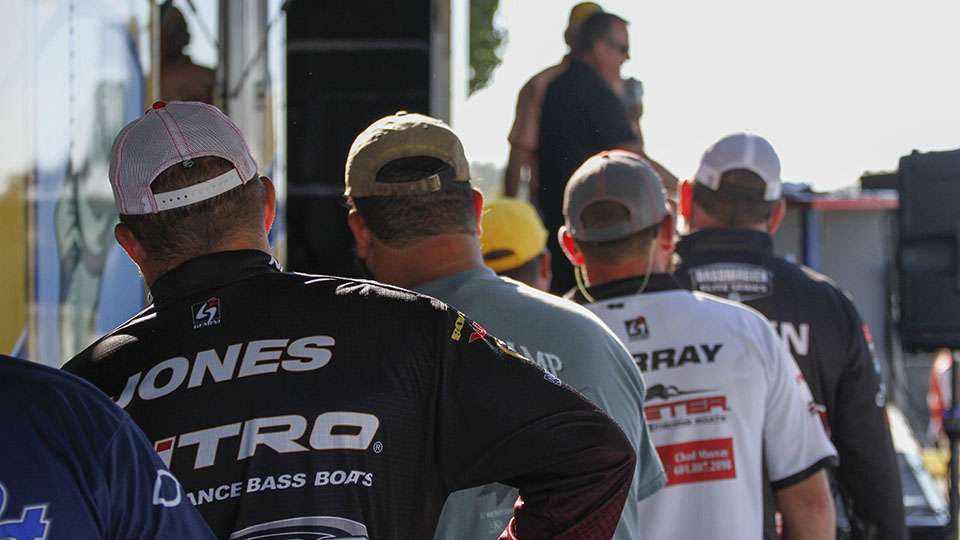 Day 2 on the Red River is just around the corner and kicker fish will be crucial this week as the weights have been predictably low.
