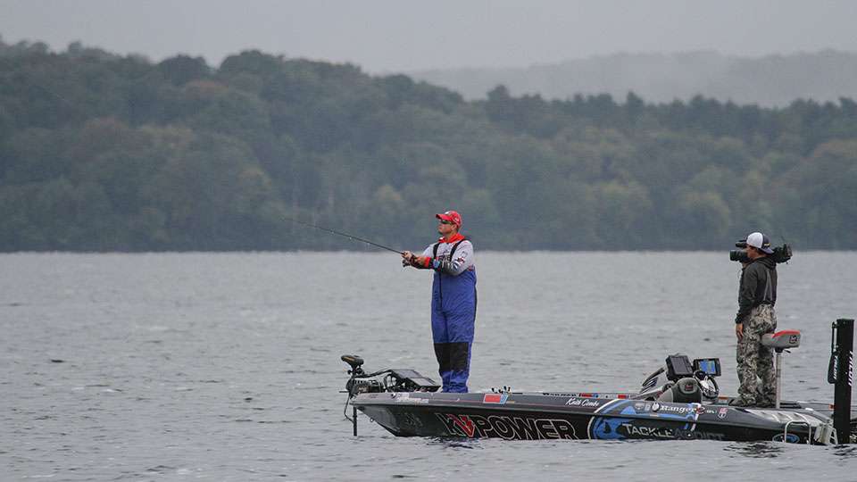 After catching his limit in front of the Bassmaster LIVE audience, his bite went cold as he searched for the fish he was just catching.