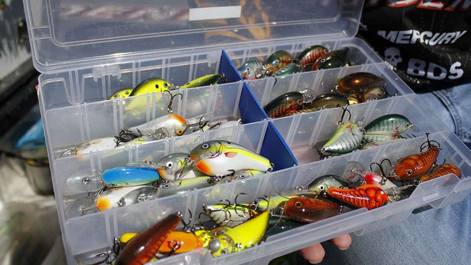 He loves the Bagley crankbaits as they give off a different sound and vibration. He has everything from shad patterns to bluegill and even red craw patterns all at the ready in this box.