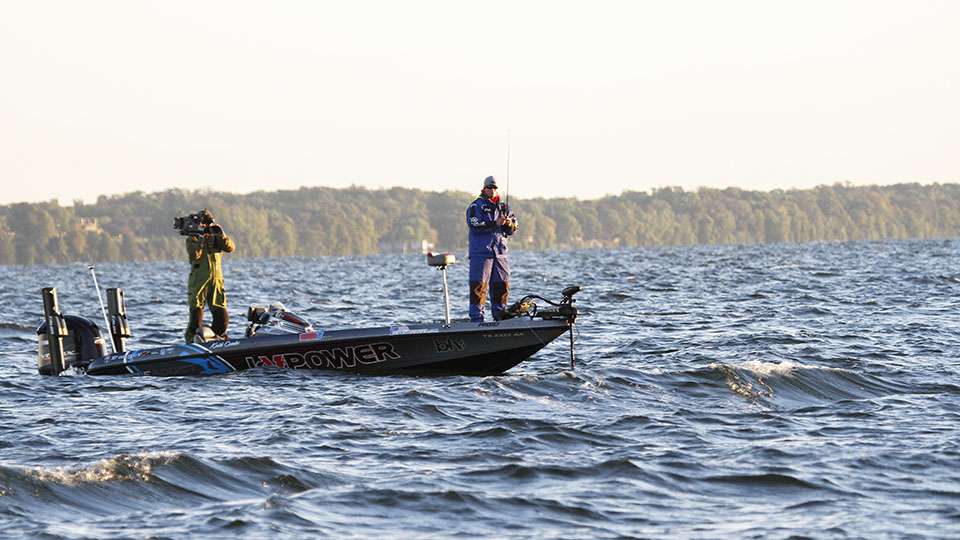 Keith Combs started the Toyota Bassmaster Angler of the Year Championship 43 points behind Gerald Swindle for the top spot in the standings, but after two days of competition the door was still open and Combs had a shot to take the title on the final day of the Elite Series season. Follow along as he heads out on Mille Lacs lake in search of a giant bag of smallmouth.