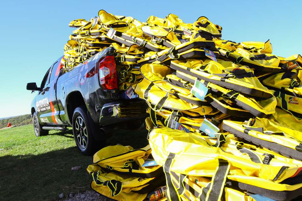 Large Bass Pro Shops bags overflowed from this Toyota. They were to be grabbed by each angler and stuffed with sponsor S.W.A.G. 