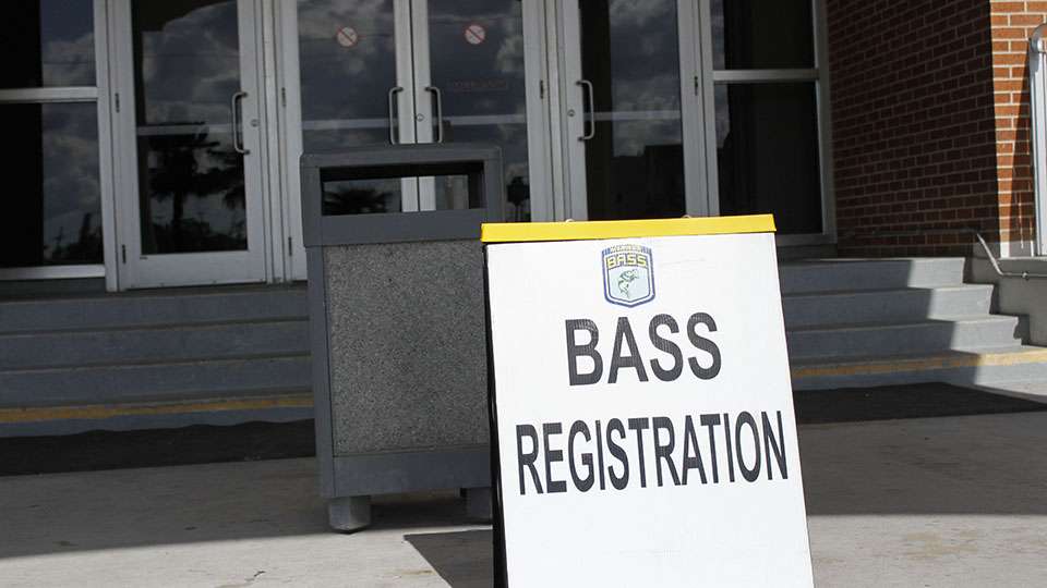 Registration took place at the Morgan City Municipal Auditorium.