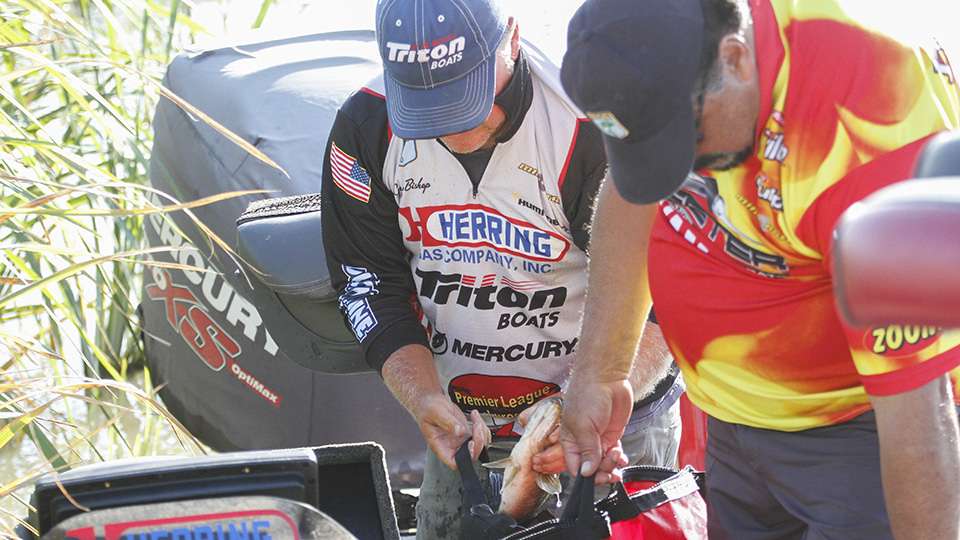 Former Classic qualifier Gene Bishop bags up his fish.