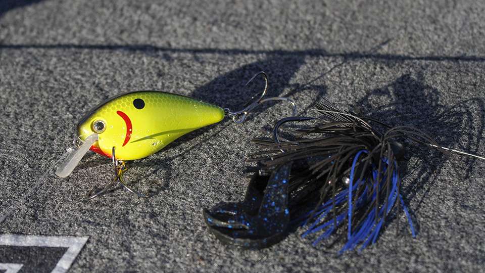 Hackney covered water with a Strike King KVD 2.5, catching 13 of 15 keepers on the chartreuse crankbait. âI caught everything around cypress trees, logs and stumps, from 1 to 5 feet.â He caught a couple of key fish on this 3/8-ounce Strike King Greg Hackney Hack Attack Jig, with a 4-inch black/blue Strike King Rage Craw.