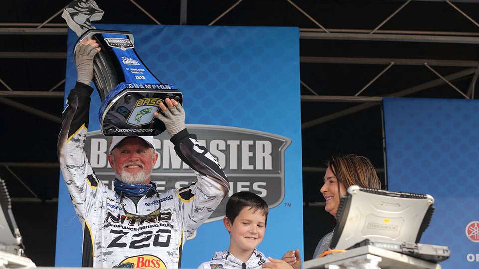     Clunn lifted his first Elite trophy â he hadnât won since 2002 â and told of its significance to him and his family. âIt took me four Bassmaster Classic wins for my daughters to realize I had a real job,â he said. âMy sons were not going to get that opportunity. They hear about your history, but thatâs just like reading a book or something. This is more important as a family.â