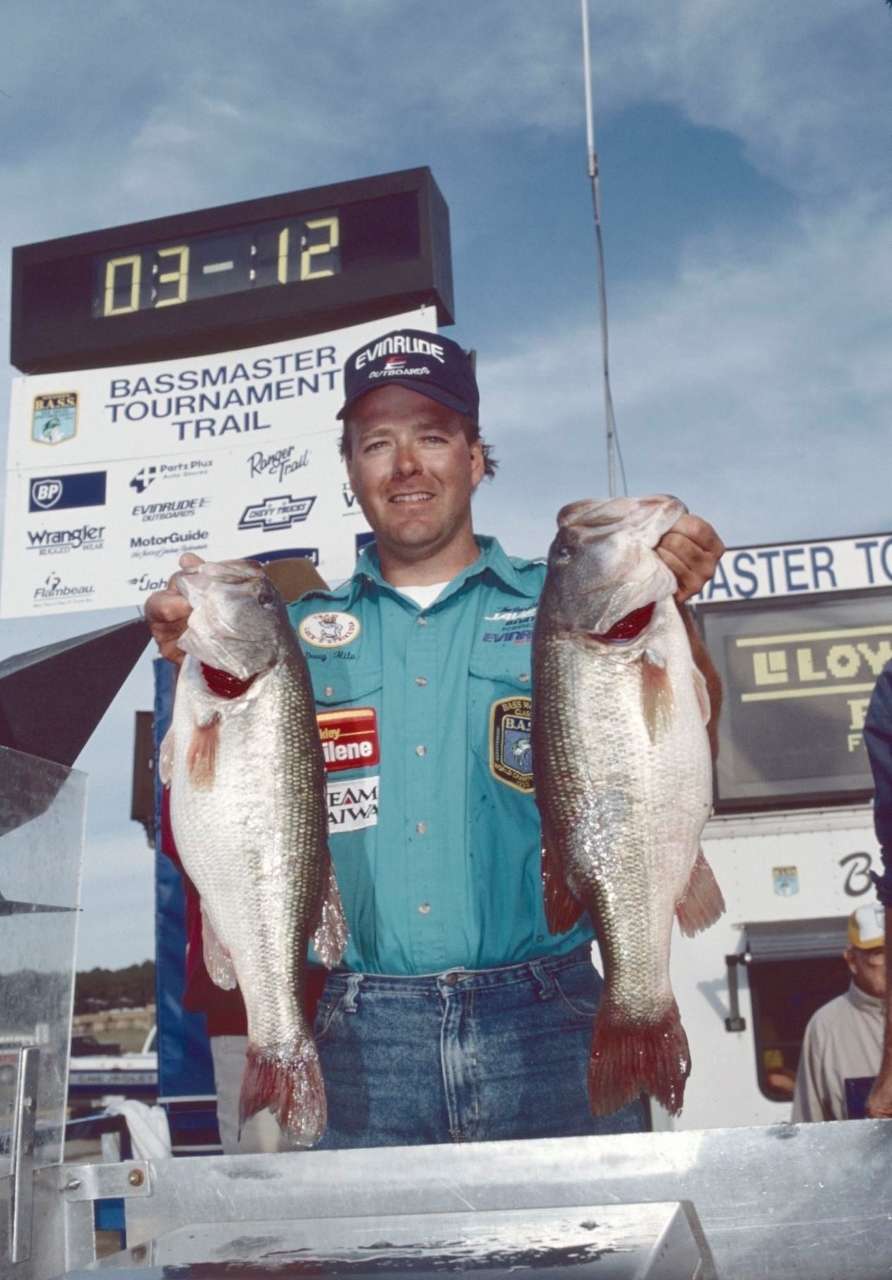 Hite first fished a couple of B.A.S.S. events in 1989 -- he even recorded a second-place finish to earn his first check of $4,400. Things really took off for him in the 1993 season, when he won more than $50,000 in 10 events. 