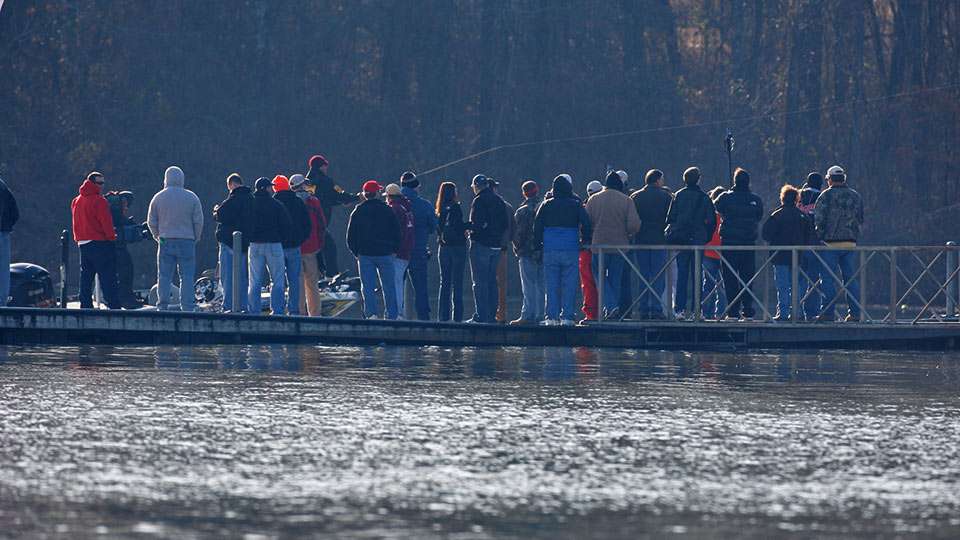   All the top 5 finishers fished in Beeswax Creek, close to the launch site in Beeswax Creek Park. Spectators lined up along the banks and the bridge and watched the tournament unfold. The anglers could hear each anglerâs gallery applaud fish catches, similar to a golf tournament.