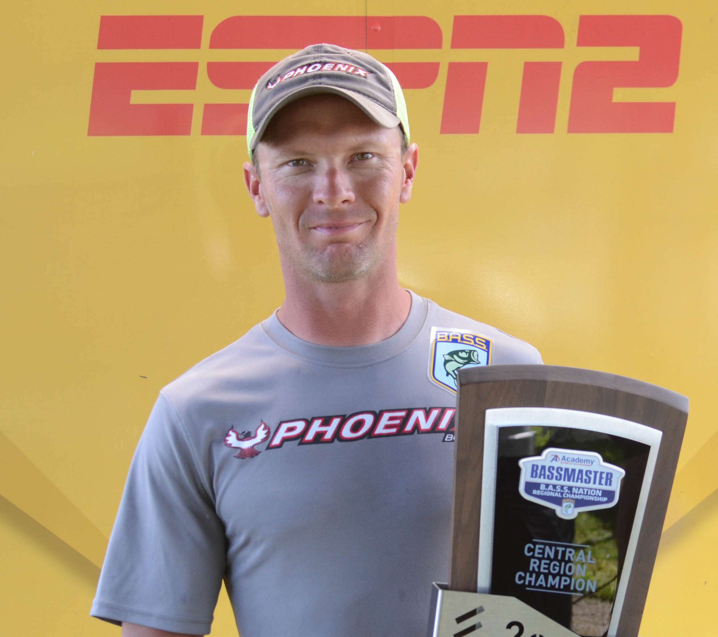 Josh Ray <br>

Arkansas Boater <br>

Josh Ray of Alexander, Ark., is a proud member of the Natural State Bassmasters. Heâs self-employed, and he spends all his free time fishing â and thatâs all. He says he does nothing but fish. This will be Rayâs first Nation Championship.