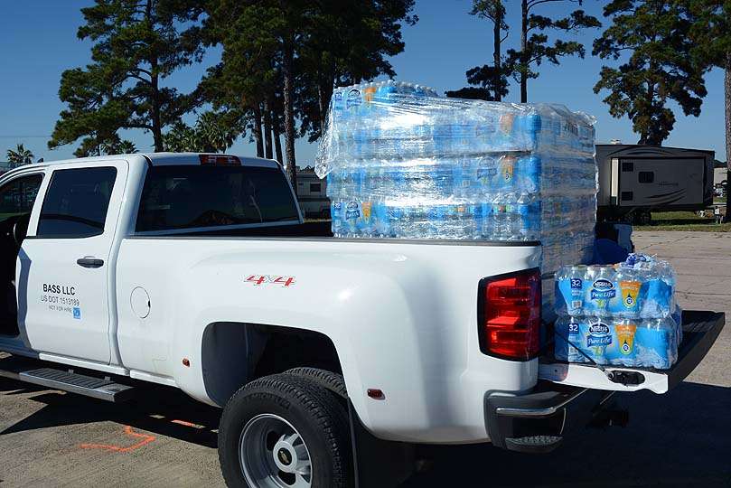 The service yard is actually a parking lot at Lakeview Marina in Conroe, Texas. Itâs on Lake Conroe, site of the Academy Sports + Outdoors B.A.S.S. Nation Championship presented by Magellan Outdoors. Each boat gets a supply of water for the practice day. 