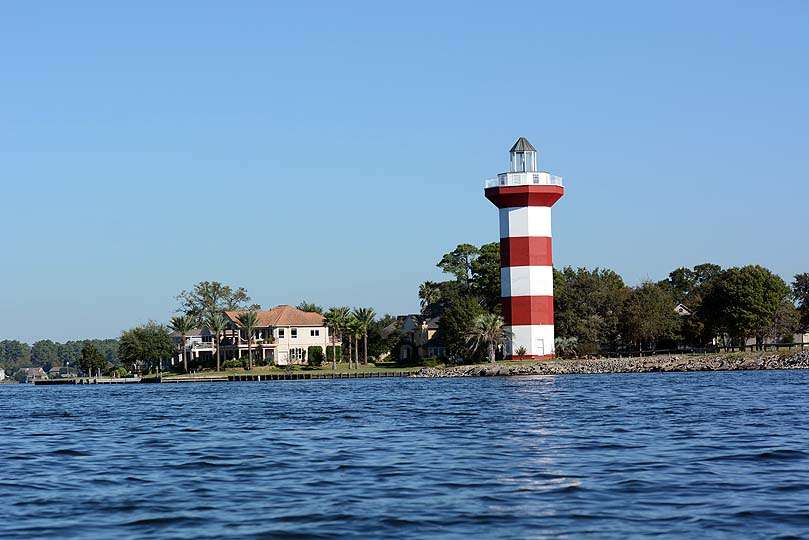 A distinguishing feature on Lake Conroe is the Harbour Town Lighthouse. Originally built in 1977 as a navigational aid, the lighthouse stands 90 feet above ground. 