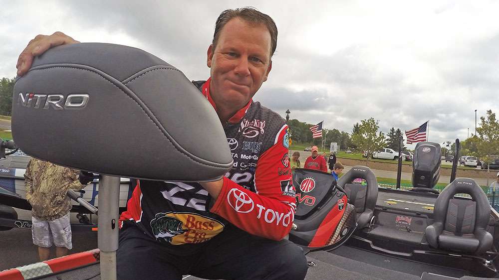 Finally, smallmouth bass typically swim in big waters where rolling waves are certainly a factor. KVD likes to keep a butt seat handy in the front of his Nitro Z21. Thanks for the insight, Kevin!