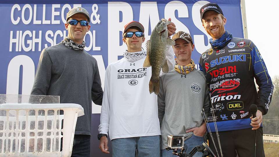 Chase Disney and his partner Leslie took big fish honors and 5th place with 2.89 pounds.