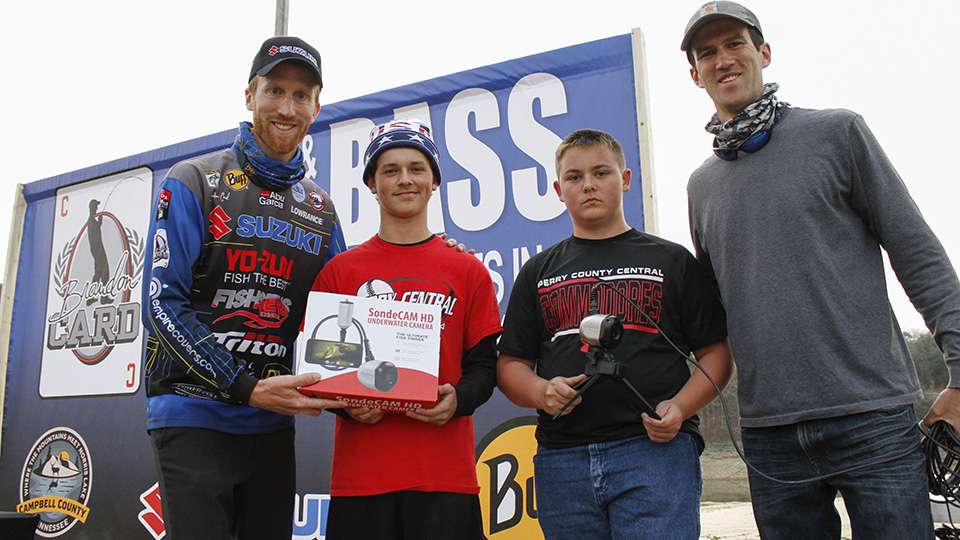 Card randomly drew boat numbers out of a hat for both high schoolers and college anglers. This high school duo won a Fish Sens Sondecam HD underwater camera.