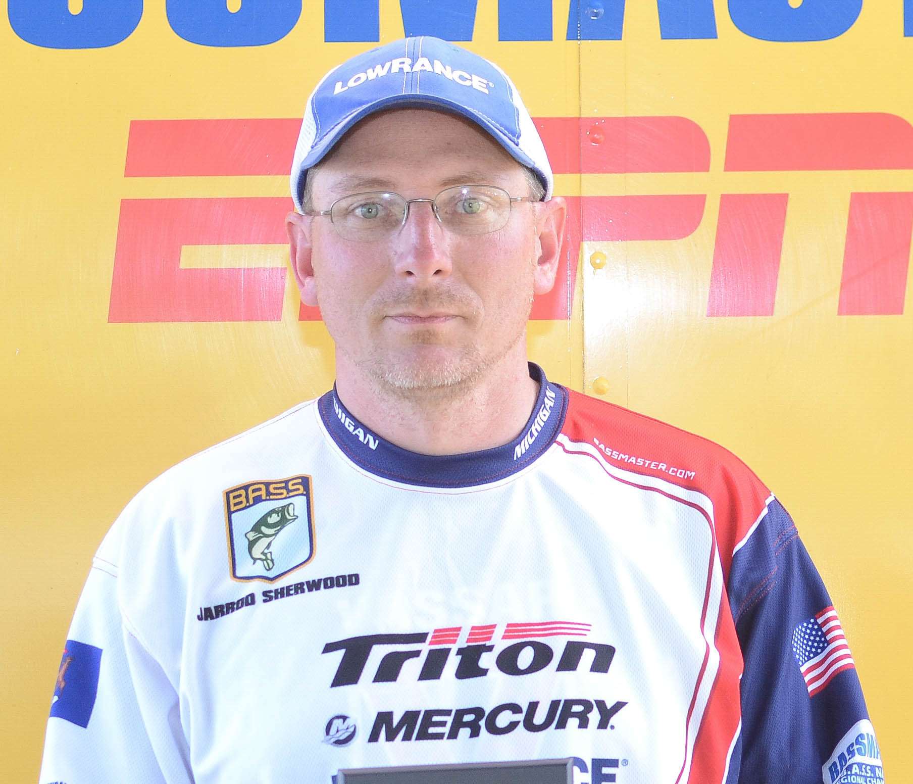 Jarrod Sherwood <br>
Michigan Nonboater <br>
Jarrod Sherwood is a design engineer, but he prefers to spend his time hunting or fishing. Heâs a member of Team Bass, and this will be his first Nation Championship. 