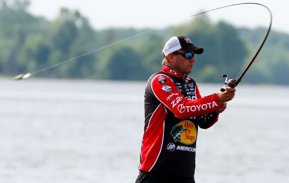 After failing to qualify for the 2015 Bassmaster Classic and missing the Classic cut in 2016, Kevin VanDam was back on a TVA lake where he had done so good in the past. 