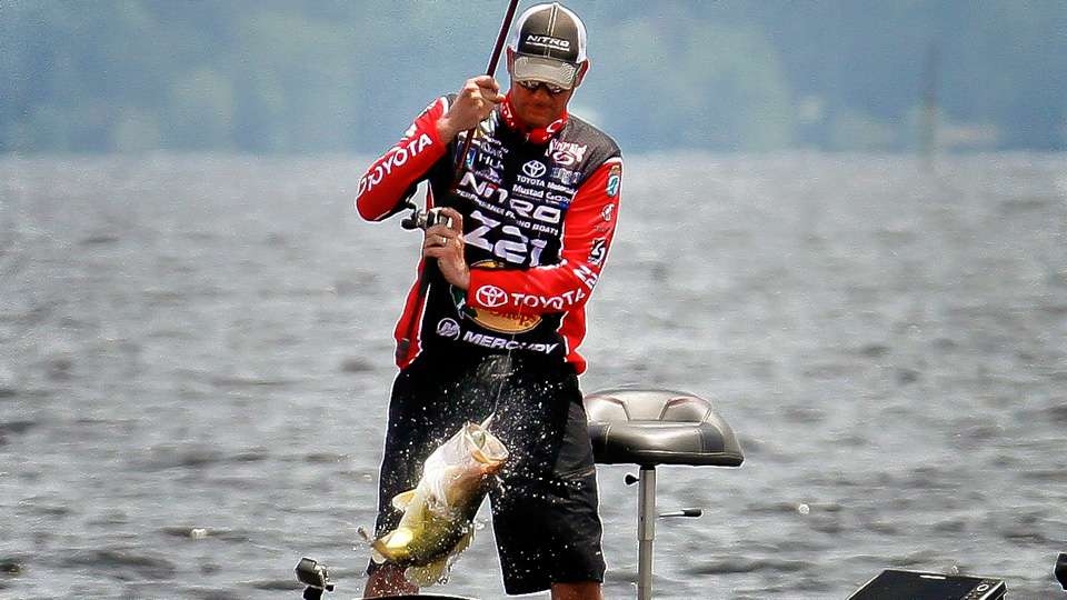 VanDam added over 21 pounds of fish to his total on the final day. 