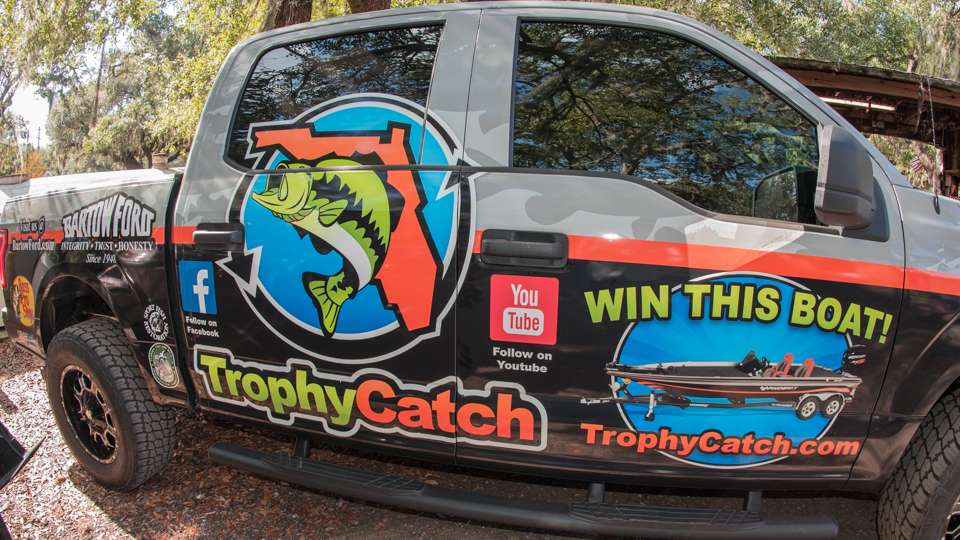 Trophy Catch Florida (www.TrophyCatchFlorida.com) set up at the event. This program is amazing for anglers fishing in Florida.