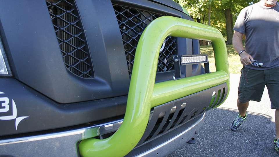A push bar with a bright LED bar also ups the ante on this van build.