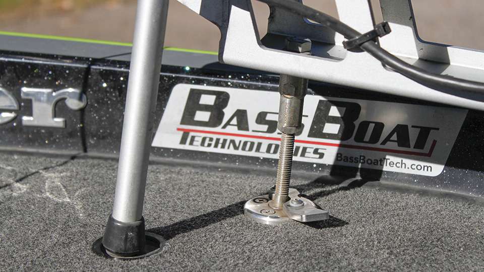 He keeps a bounce arm and a trolling motor lock to ensure it is secured on those rough-water tournaments.
