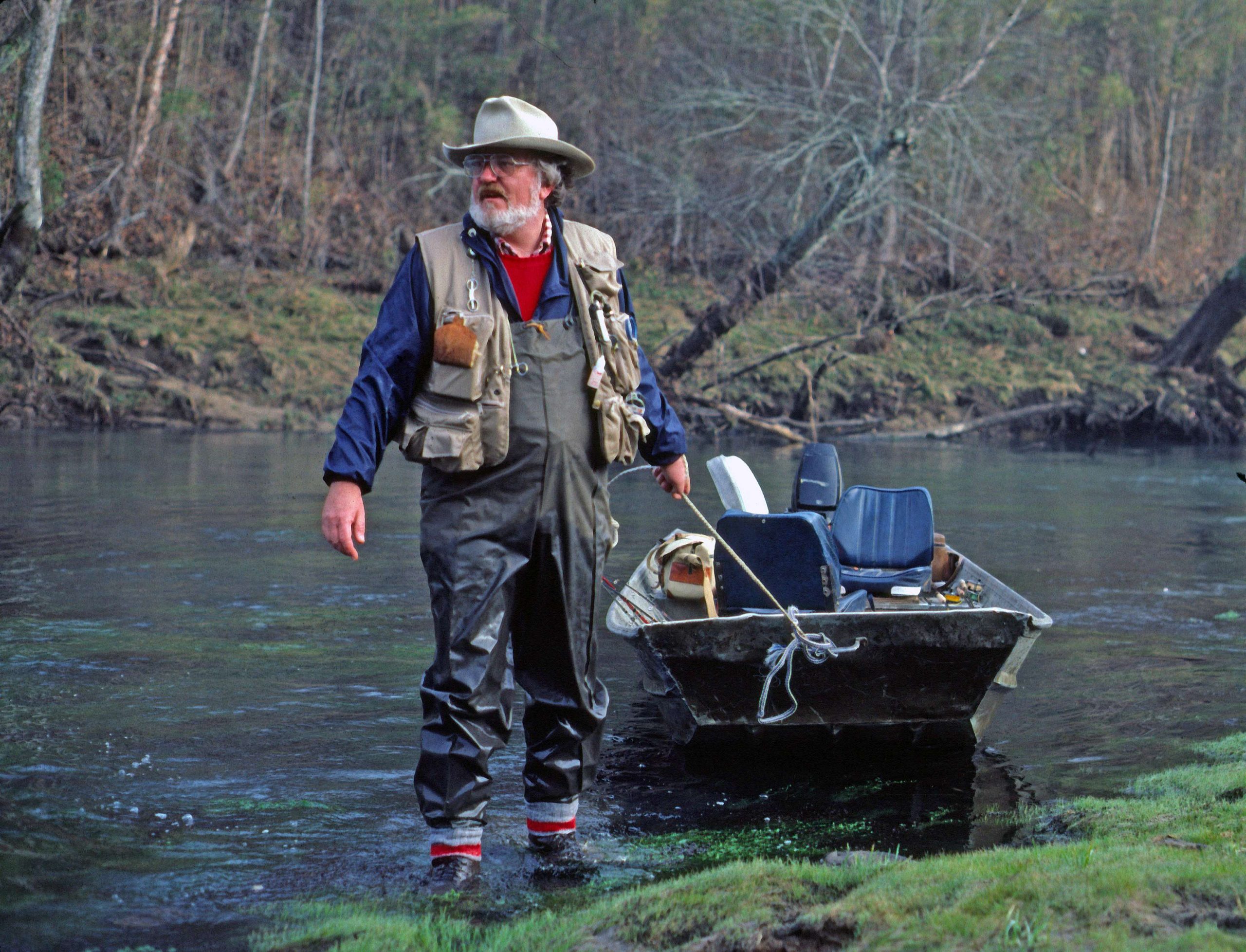 Cliff Shelby, who brought the characters of <em>Bassmaster</em> Magazineâs Harry âNâ Charlie humor feature to life through his artwork, has died. Shelby lived with his wife, Karen, in Maumelle, Ark. Karen was by his side when he died Saturday, Jan. 21. He was 75 years old.
<p>
A talented artist who could wield a paint brush as well as he could a fly rod or flippinâ stick, Shelby was an icon in outdoors journalism and very active in outdoor media organizations.
<p>
Some of his artwork is showcased in this photo gallery. <a href=http://www.bassmaster.com/news/harry-n-charlie-artist-cliff-shelby-dies-75 target=
