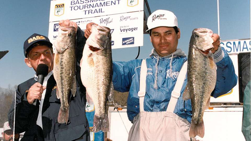 On Facebook Kaoru O'Bryan wrote: When I came in 3rd place at the Lake of the Ozark. When it was the Invitation. I  think 1994. It's when Allen Armour won and Guido Hibdon came in 2nd.
