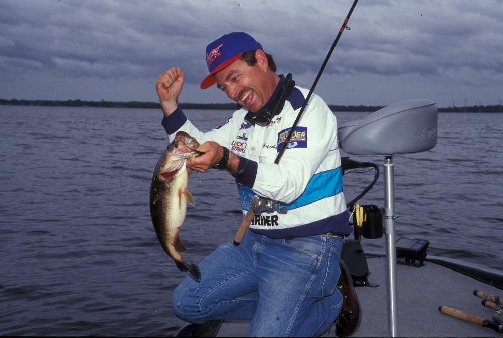 But the 2000 Classic on Lake Michigan was actually Grigsbyâs best shot at Classic victory. In 1993, he was nearly 8 pounds behind Fritts, but in 2000 he trailed Woo Daves by less than 3 1/2. In Classic terms, thatâs just a fish here or there over the course of three days. But thatâs how close and how fickle the Classic can be.