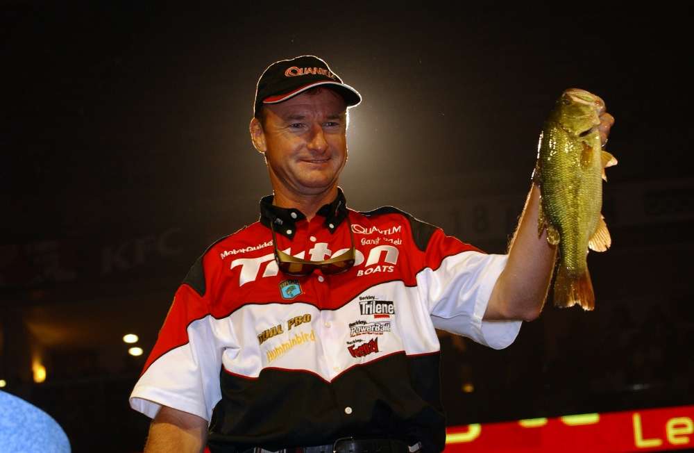 In 2003, it looked as though Klein might finally taste Classic victory. He was a huge fan favorite on the Louisiana Delta and Day 2 leader Michael Iaconelli was struggling in the final round. Ikeâs last minute catch and cry of âNever give up!â made him a star and denied Klein the championship millions of fishing fans still want for him. 