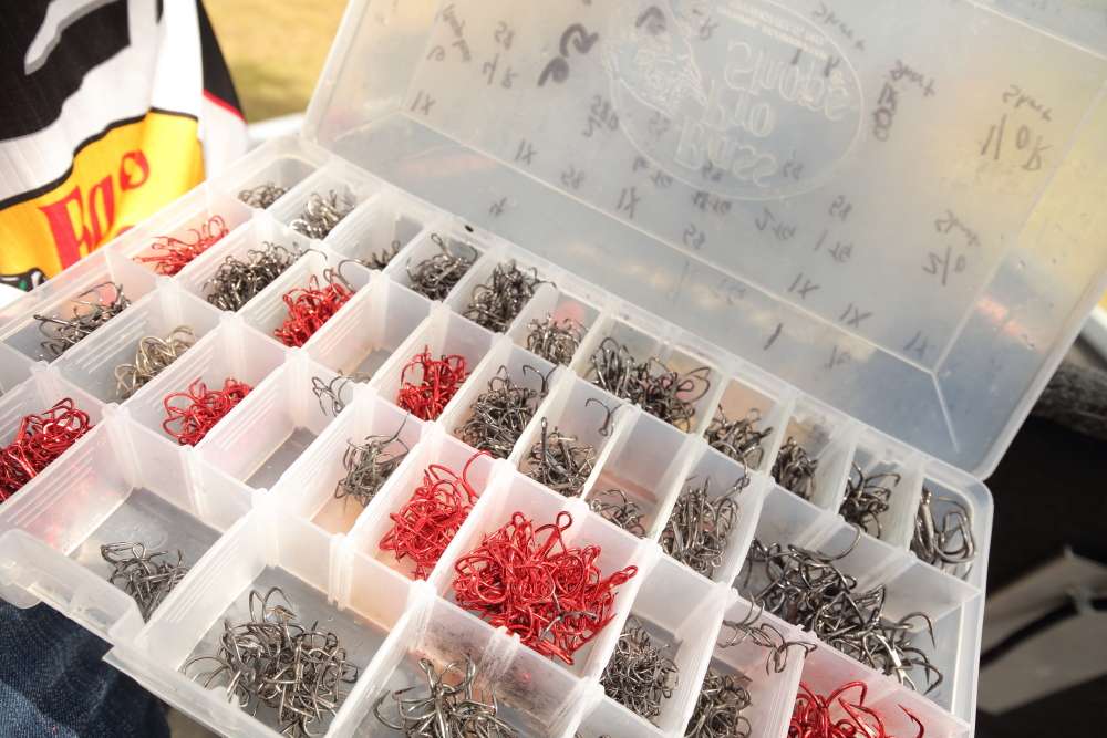 This box is home to multiple sizes of treble hooks.