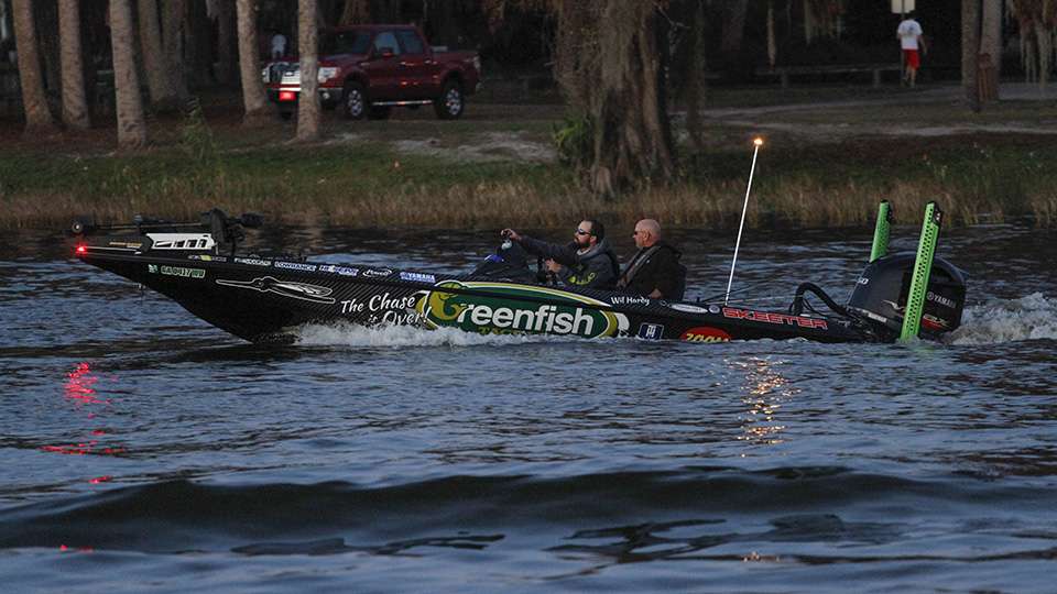 Wil Hardy, a 2017 Geico Bassmaster Classic participant, takes off and makes his way across Harris Lake.