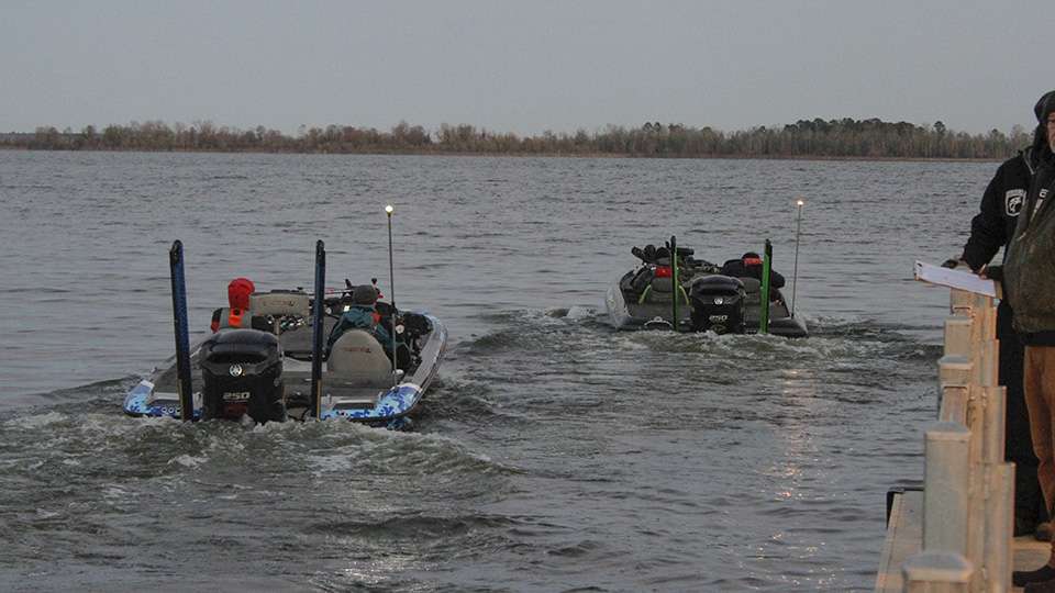 Cooper and Ledet lead the field out on Day 2.