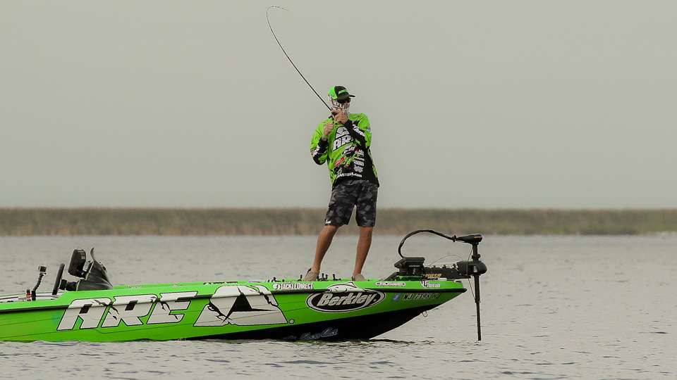 Catch up with Adrian Avena as he takes on Day 2 of the A.R.E. Truck Caps Bassmaster Elite at Lake Okeechobee. 