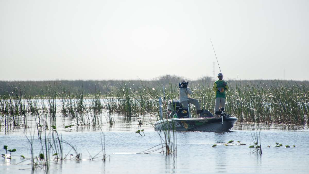 Horton was also flipping into the Kissimmee patches and had just lost what he estimated to be a 9lb bass. 
