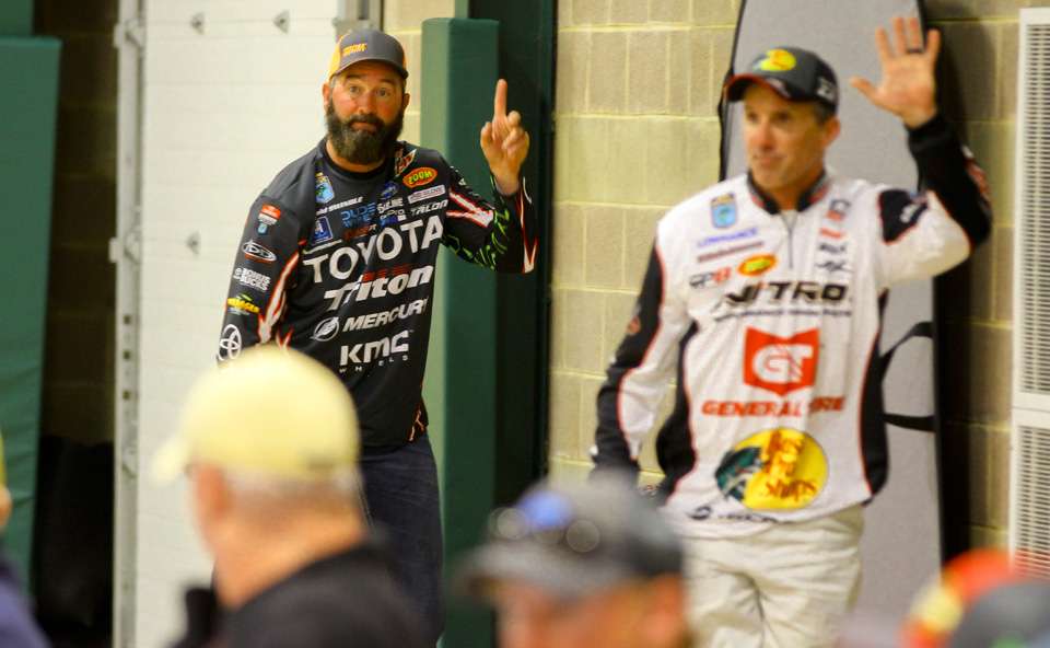 Gerald Swindle was recognized as the reigning Angler of the Year, and Edwin Evers as being the current Bassmaster Classic champion. 