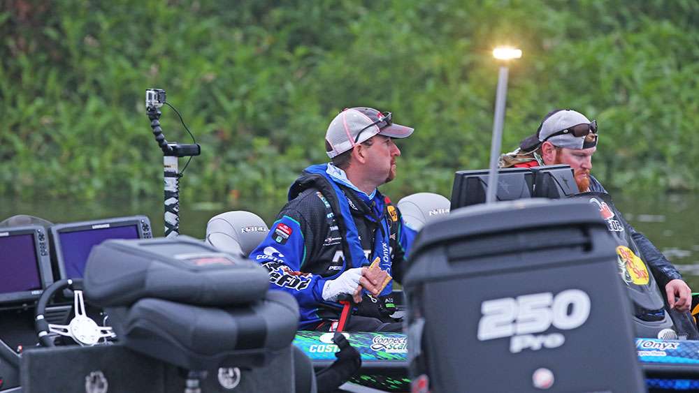 Day 1 leader Ott DeFoe prepares to take-off on the second morning of the A.R.E. Truck Caps Bassmater Elite at Lake Okeechobee. A Pop Tart is a critical part to that routine.