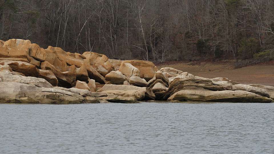 There are quite a few areas with big boulders for smallmouth to gather nearby.