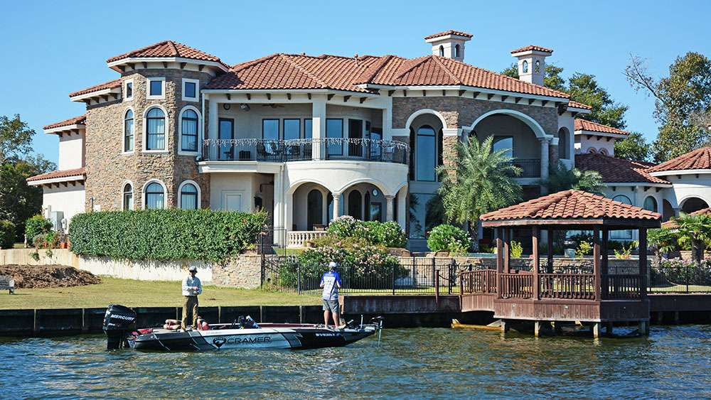 On Conroe there are literally thousands of docks of every shape and size. So are the houses and they are on the high end of luxury. The mean price for a house on Conroe is above $800,000.