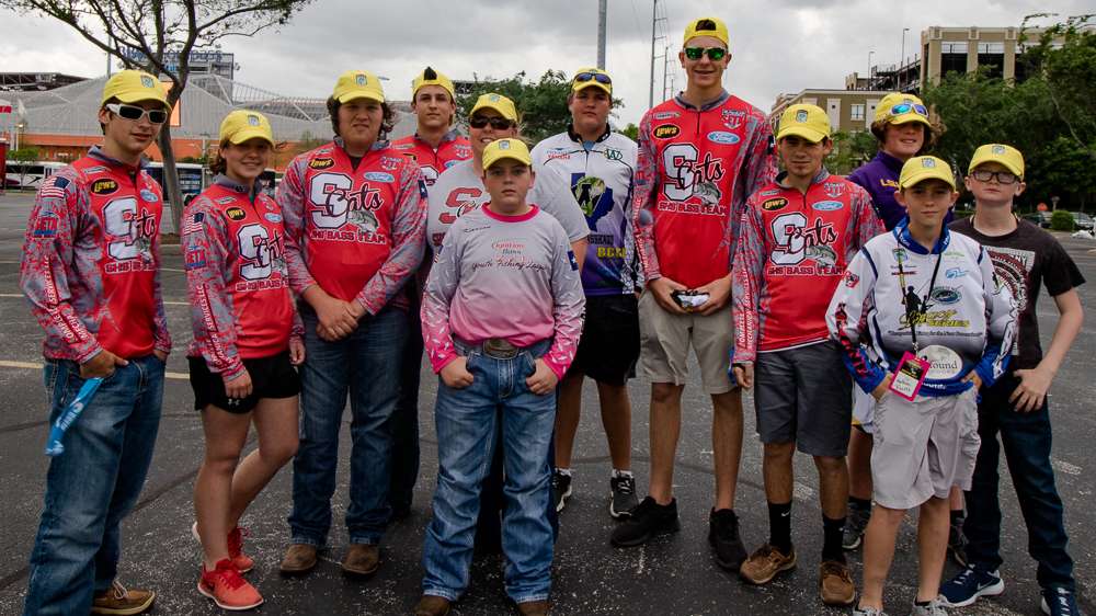 Volunteers from Splendora and Willis High Schools in the Houston area (along with Nathan Reeves and Logan Beverung) showed up in the boat yard on Day 1 of the GEICO Bassmaster Classic presented by DICK'S Sporting Goods with one simple goal.