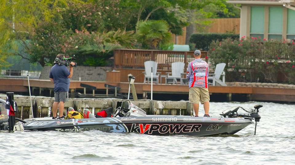 Head out on the water with local favorite Keith Combs as he takes on the first day of the 2017 GEICO Bassmaster Classic presented by DICK'S Sporting Goods.