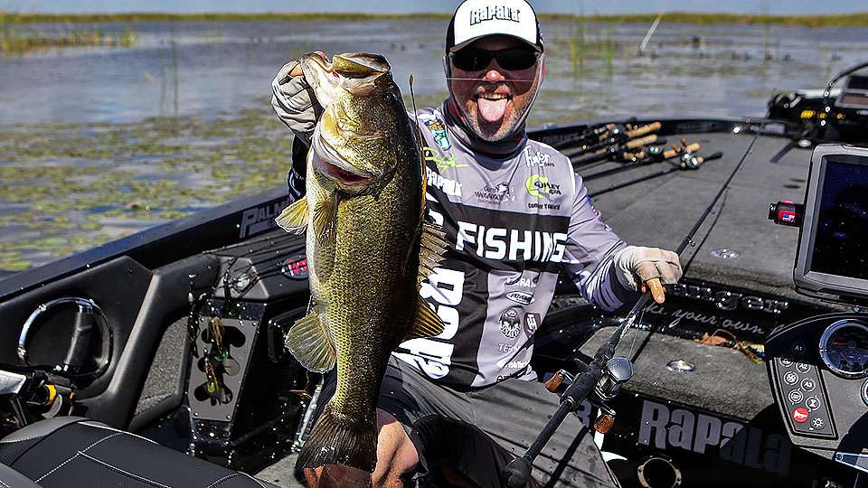 How about the real magic of Okeechobee. Dave Lefebre dedicated his tournament to former roommate Kyle Mabrey who had died in a one-vehicle accident last week. He said he didnât do so hot because he stood 100th with 7-7 on Day 1. Then came this tongue-flapper.