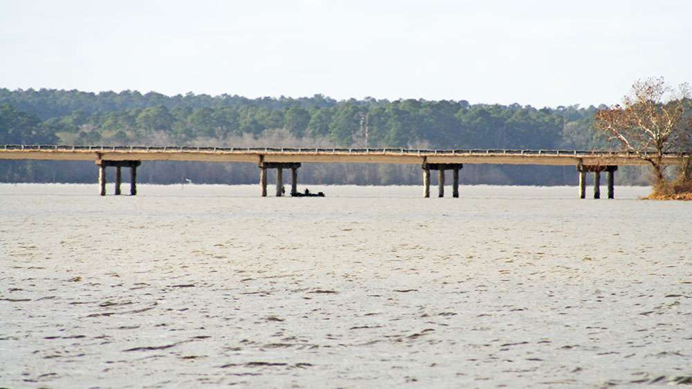 Bridges that cross the lake provide protection against impending weather, and are also habitat for largemouth bass around the bridge columns.