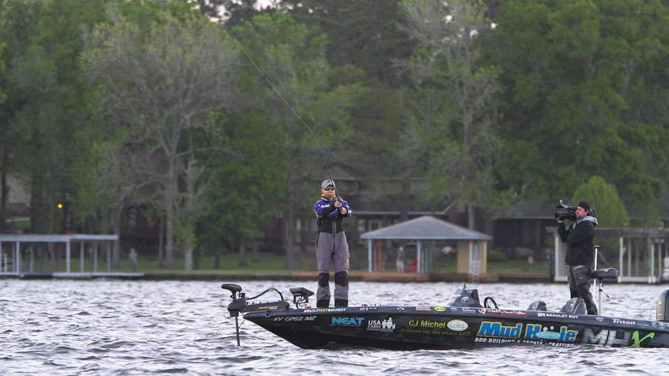 Roy went to work quickly on one of his favorite Lake Conroe spots.

