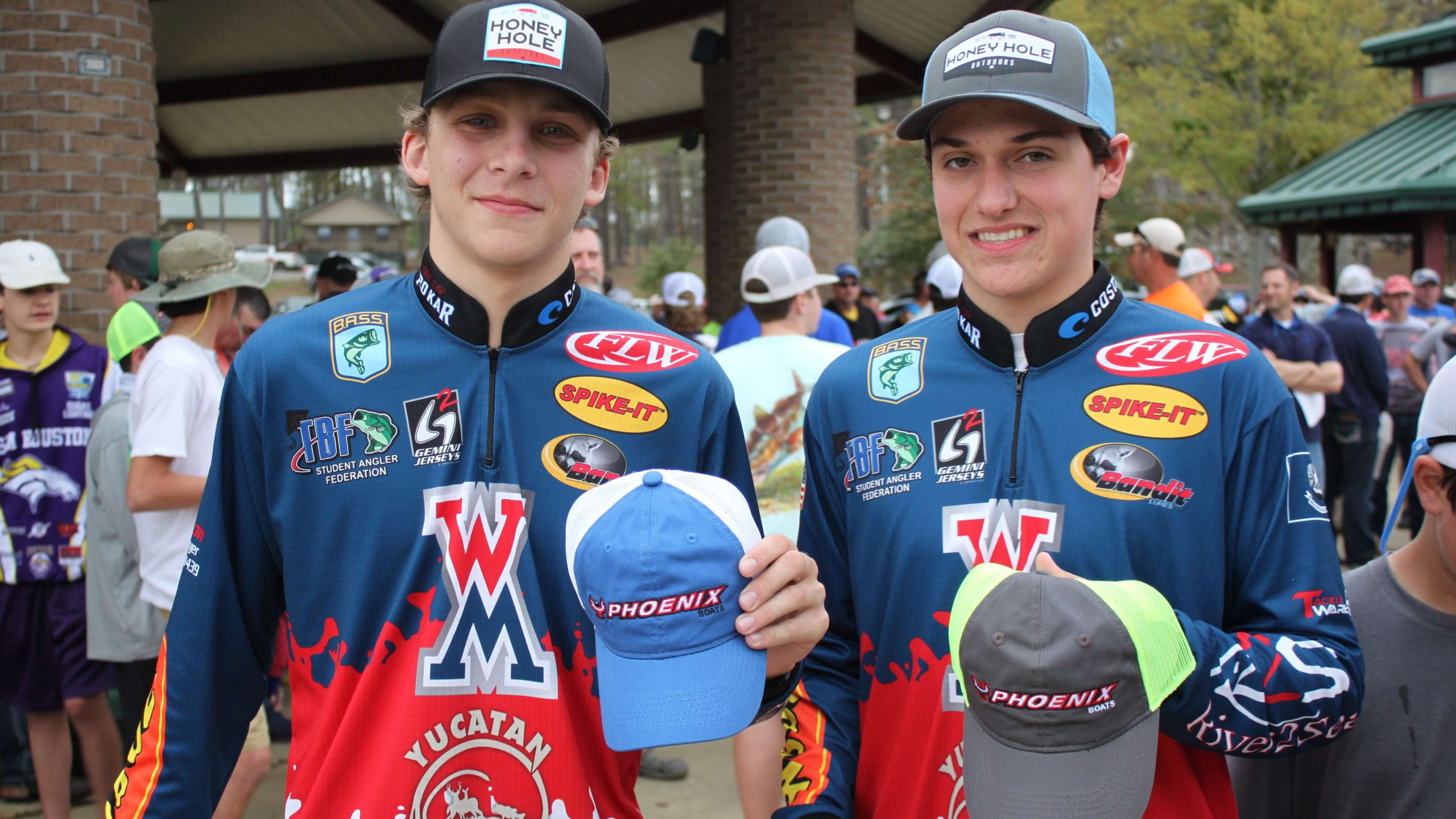 West Monroe (La.) High School's Jacob Pihl and Will Lambert
show off their new Phoenix Boats hats.
